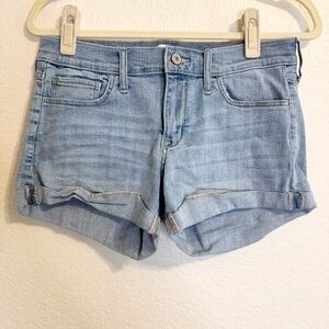 Abercrombie & Fitch Light Blue Jean Shorts - 6